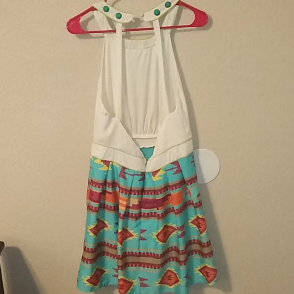 Dress - Picture 2 of 2